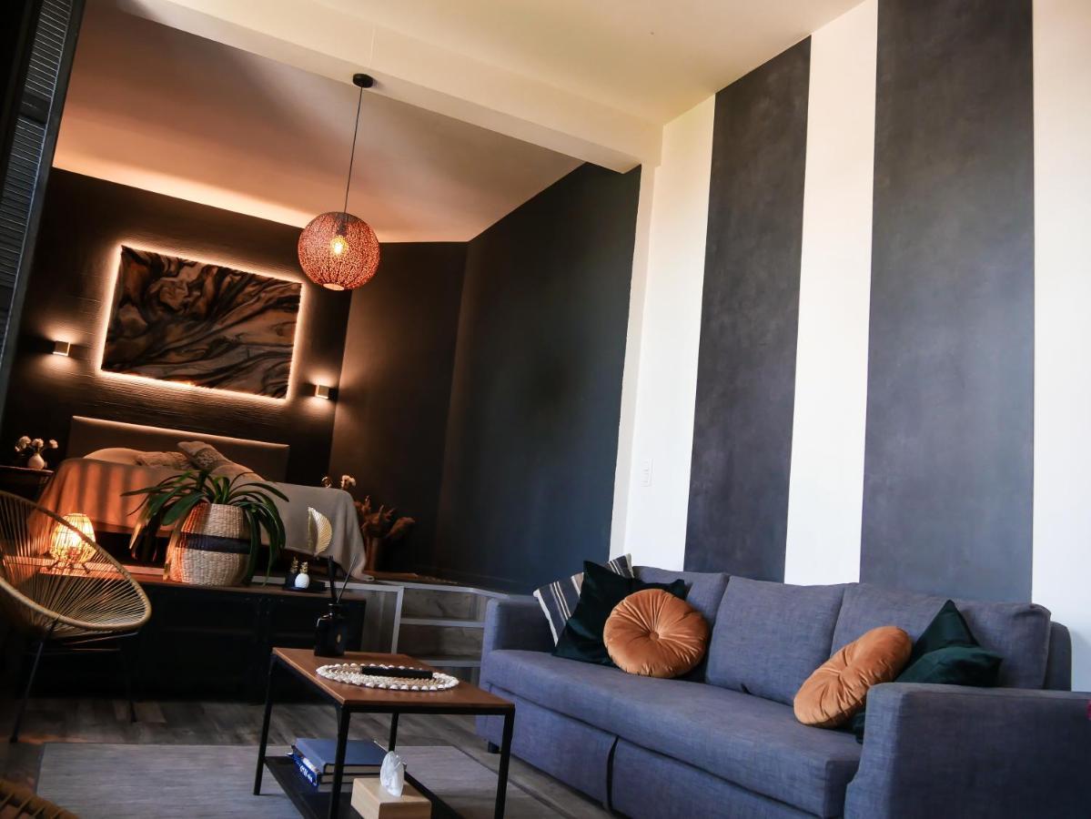 Sleep Inn - Black And Gold Loft Antwerp Cityview Екстер'єр фото
